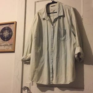 NWOT Light Wash Chambray Shirt